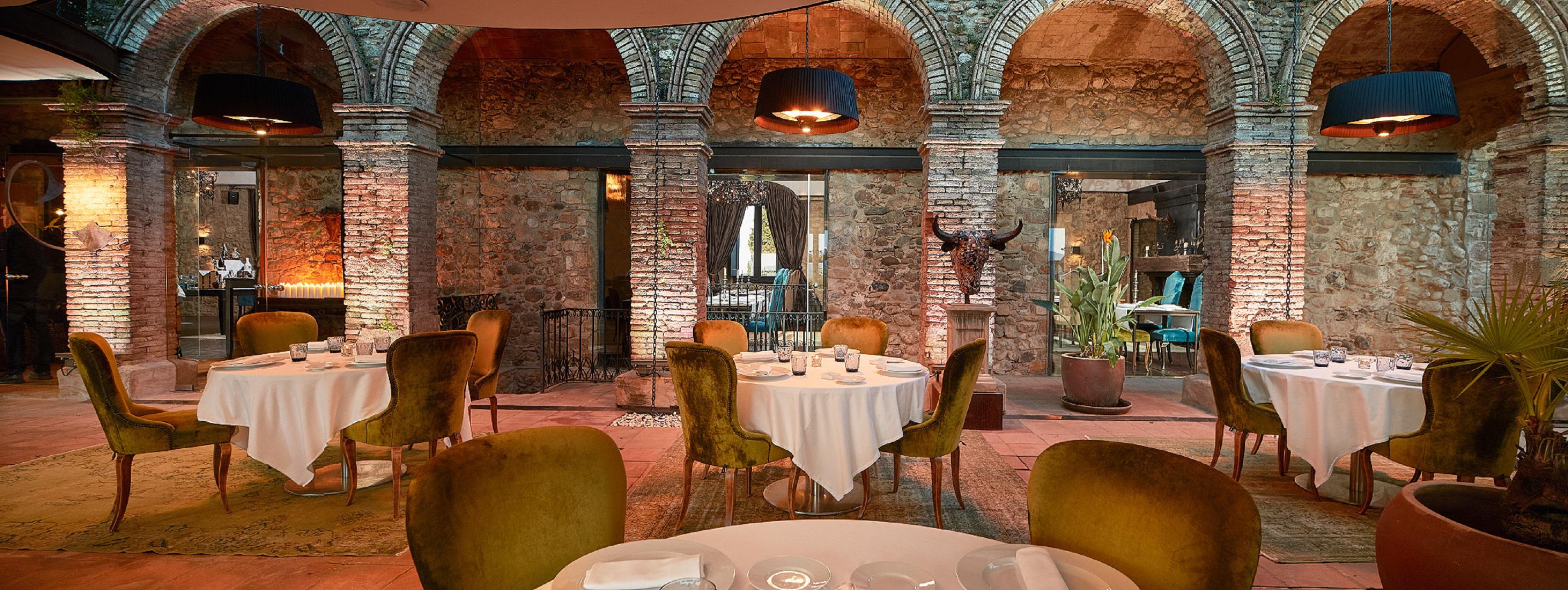 Hotel Castell D'Emporda La Bisbal d'Emporda Екстериор снимка