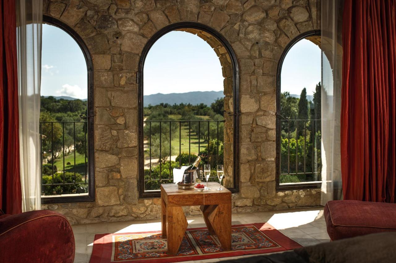 Hotel Castell D'Emporda La Bisbal d'Emporda Екстериор снимка