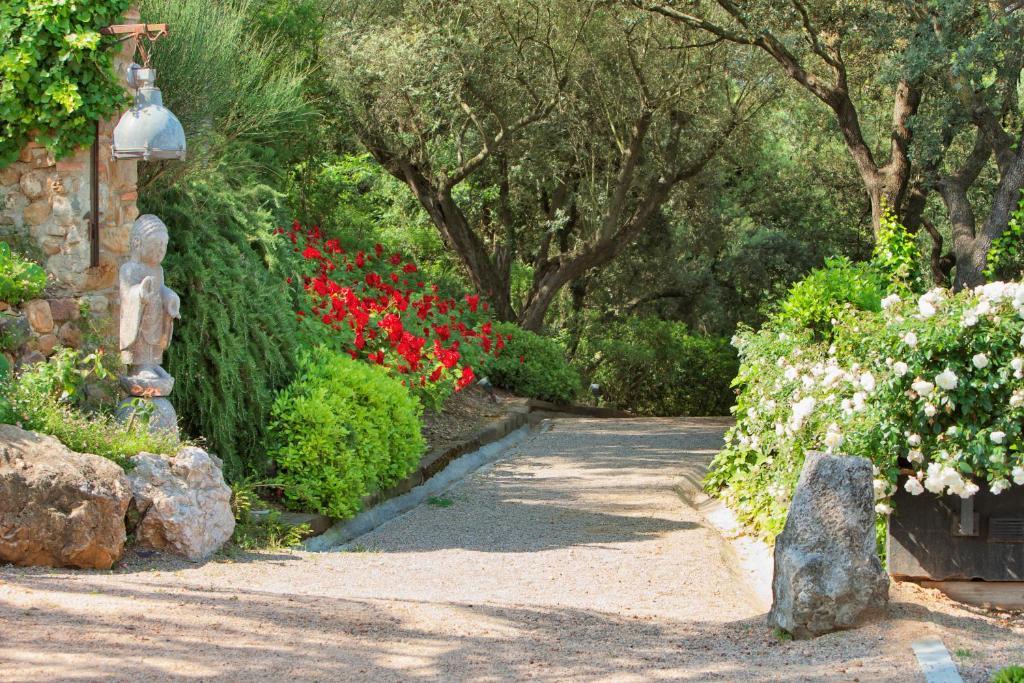 Hotel Castell D'Emporda La Bisbal d'Emporda Стая снимка
